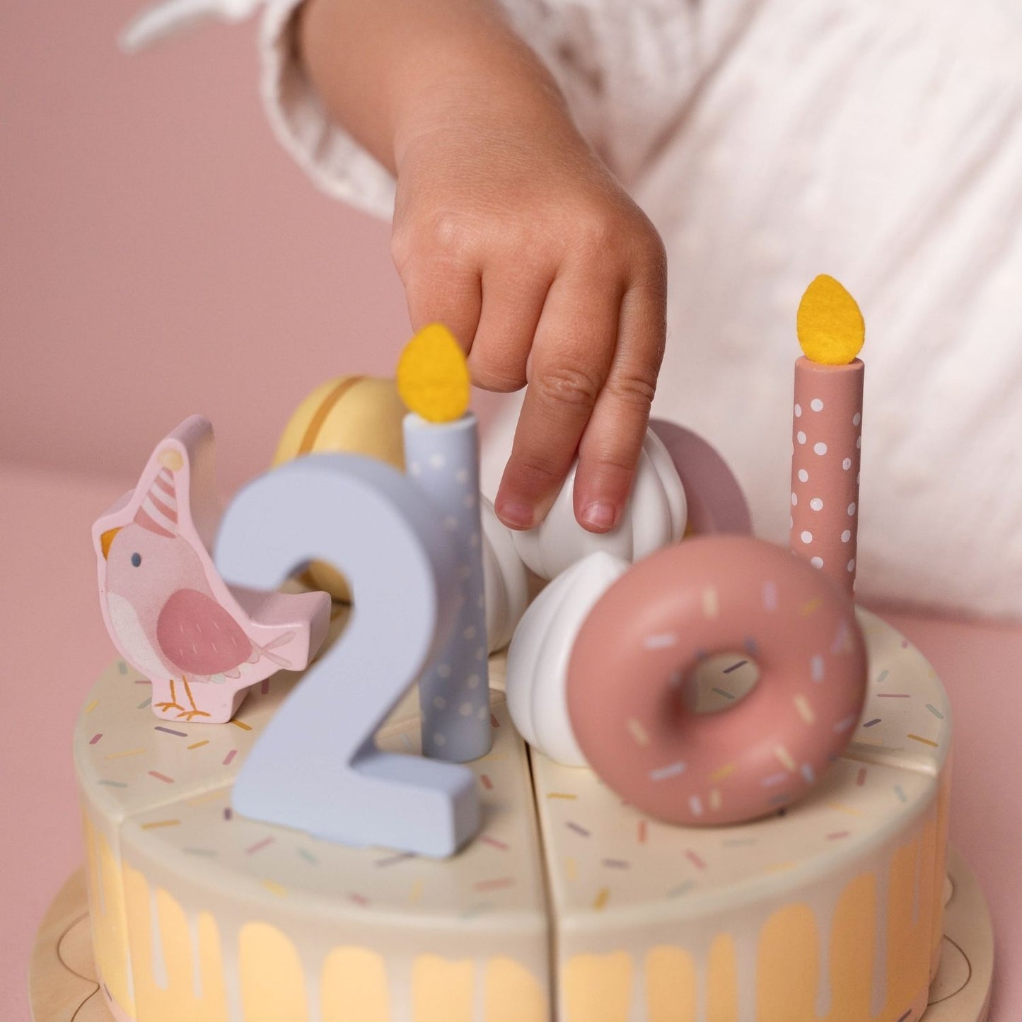 Gâteau d'anniversaire en bois - Rose - Essentials